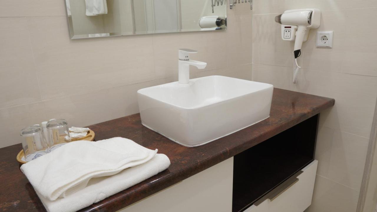 Atrium Hotel Бухара Екстер'єр фото